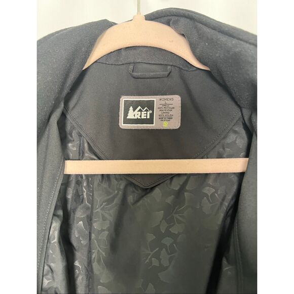 REI Co-Op La Selva Belted Rain Trench Coat Hooded Zip up Black Size L - Picture 2 of 12